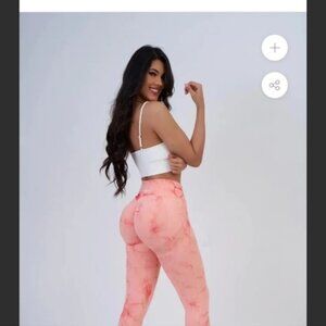 Pcheebum tie dye marble scrunch peach and red leggings size small